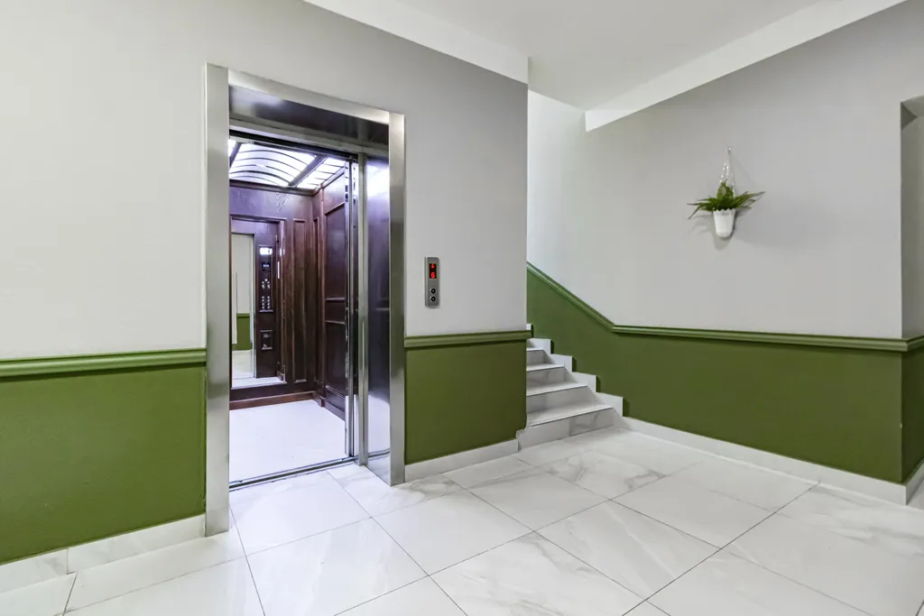 Апартамент Венский квартал 83, ЭКСПО, Mega Silky Way