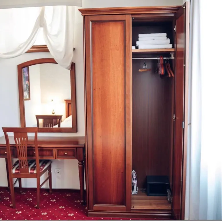 Апартаменты на первой линии Севастополь (Любимовка)