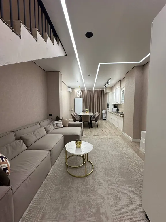 Квартира Двухэтажные апартаменты в центре города — аренда посуточно в Сухум