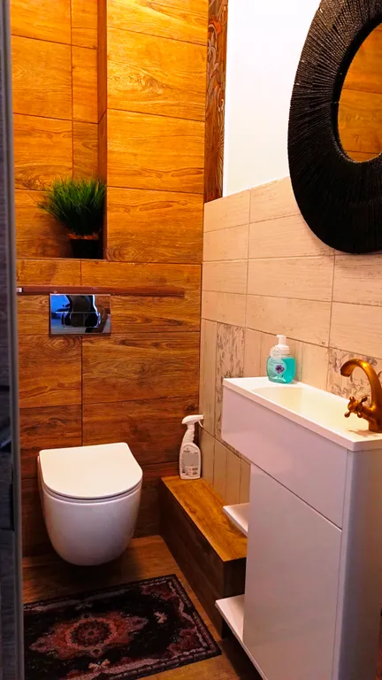 Атмосферная двухуровневая квартира с видом на Петропавловский парк