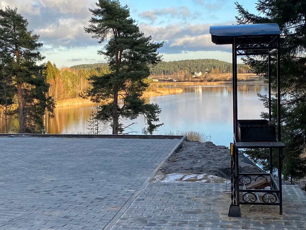 Дом на берегу Ладоги