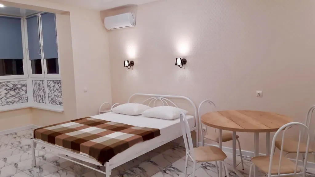 Квартира Апарт-отель Кавказ апартаменты 300м до моря — Анапа