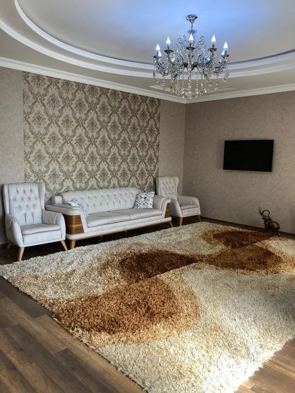 Riverside Cottage R104