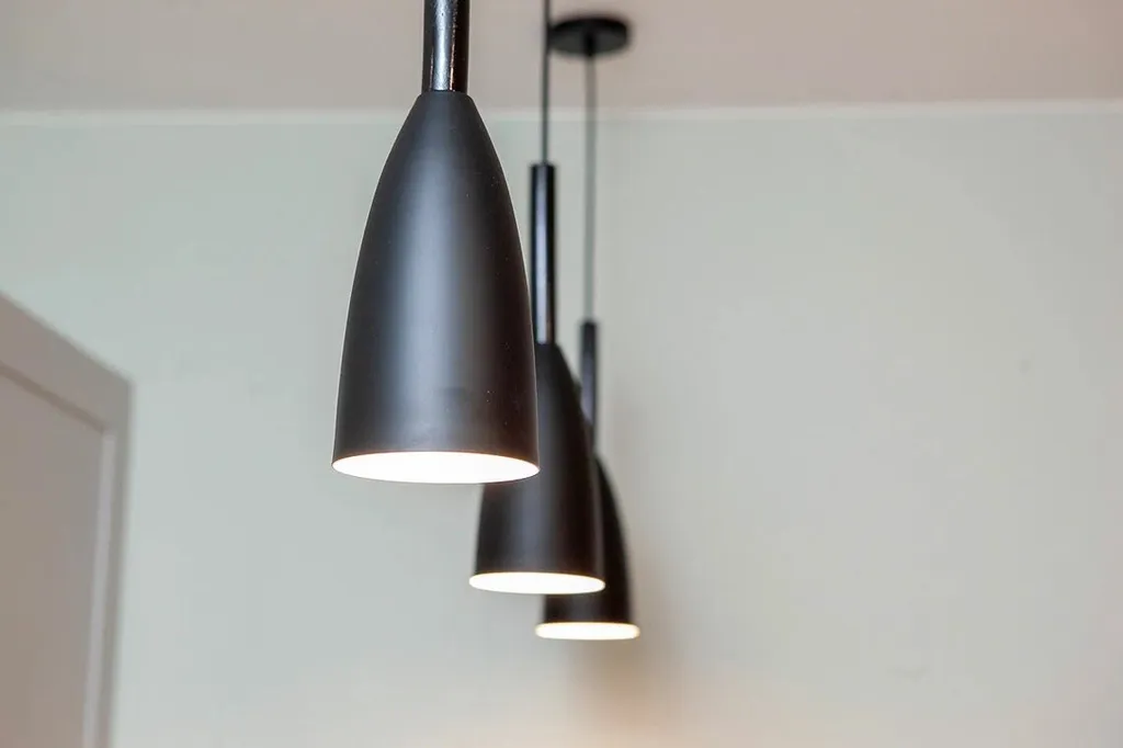 Стильная студия возле метро для двоих гостей