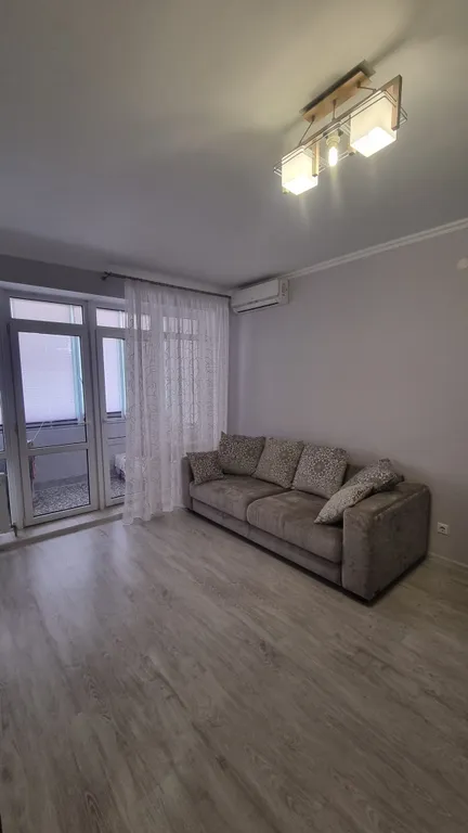 Просторная 1-к квартира на первой линии