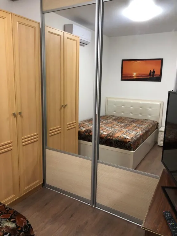 Трёхкомнатная квартира в районе центрального рынка