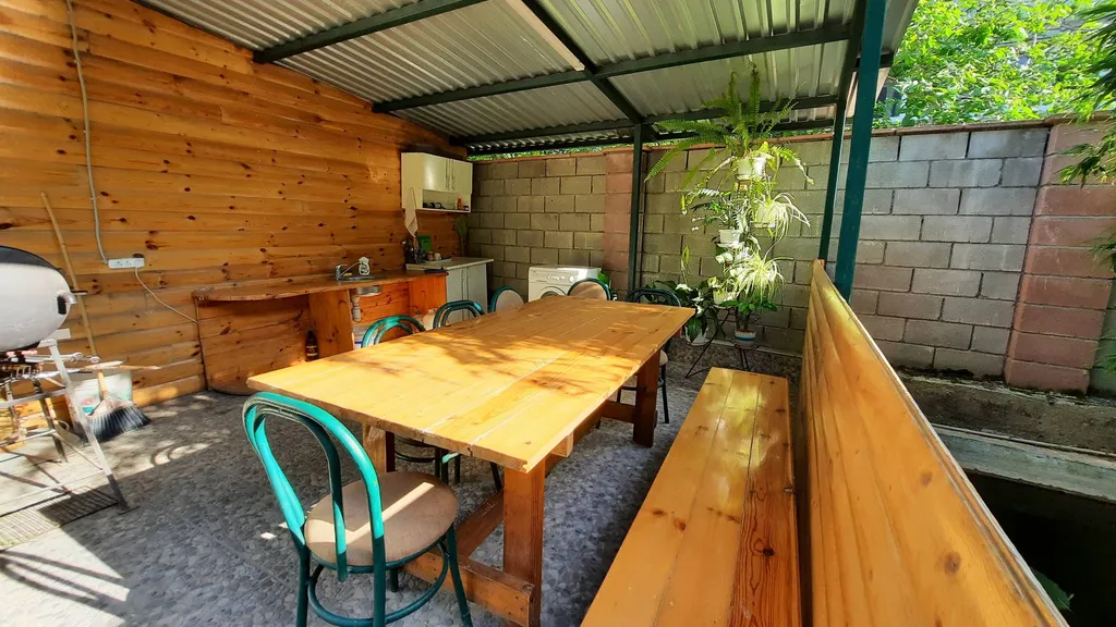 Квартира Квартира Студия в частном зелёном дворе — Гурзуф