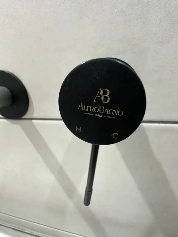 Квартира с мангальной зоной и бесплатными шезлонгами на море