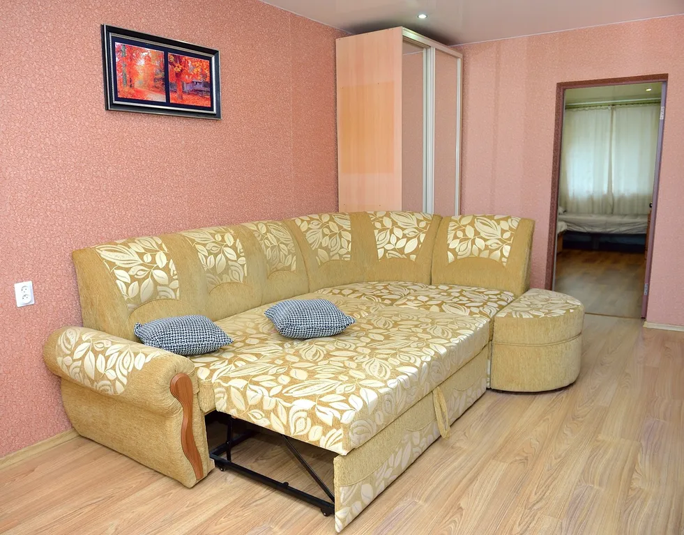 2-комнатная квартира, южный, трц Мега, в центре города