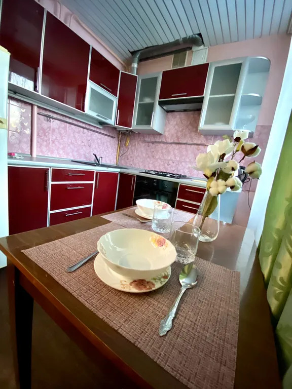 Уютная 2-комнатная квартира с дом кинотеатром и романтическим балконом