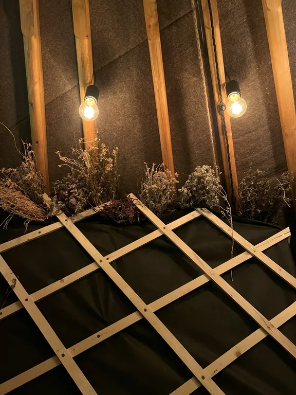 Коттедж Дом в виде юрты с травяной баней — Каблуково