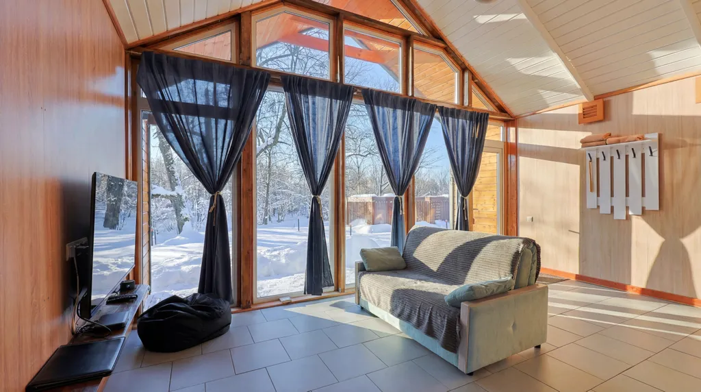 Коттедж Коттедж, современный одноэтажный дом с мансардой — Ногинск