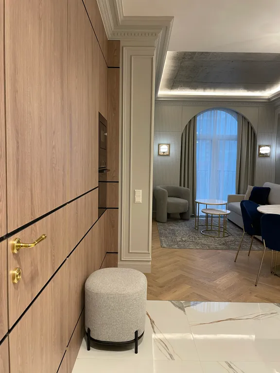 Дизайнерские апартаменты с видом на парк Дендрарий в центре