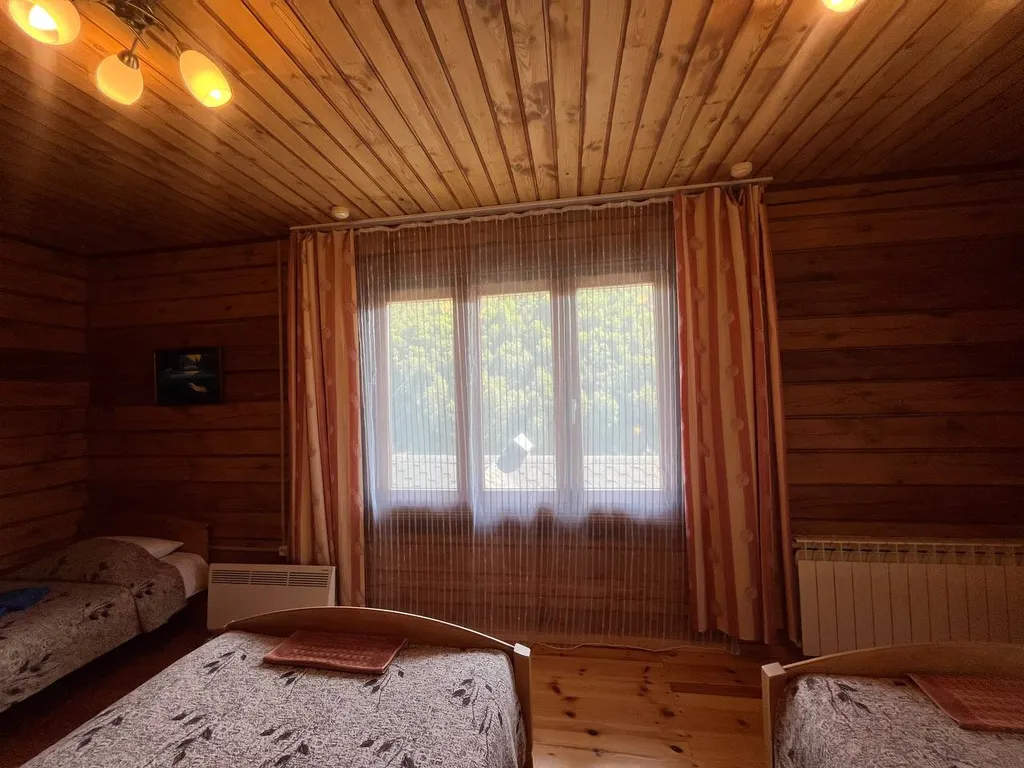 Уютный номер на 2 человека с раздельными кроватями и с завтраком