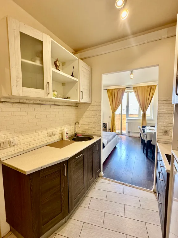 Уютная студия с удобной кроватью