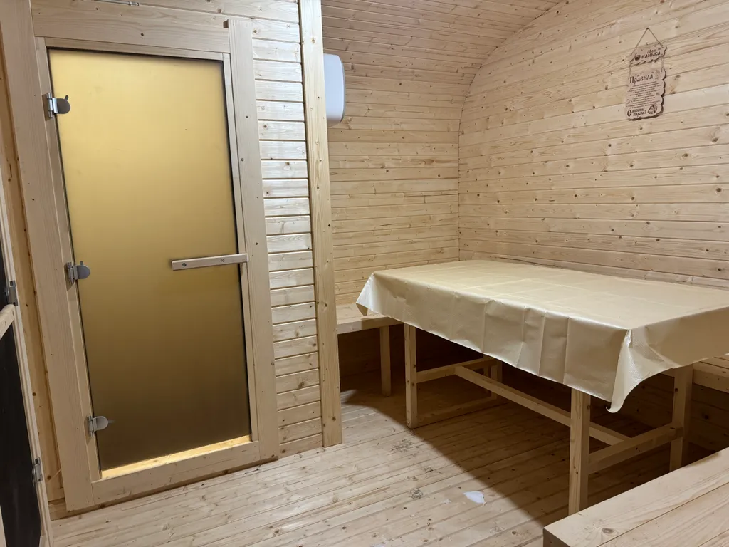 Дом с баней на дровах и мангальной зоной