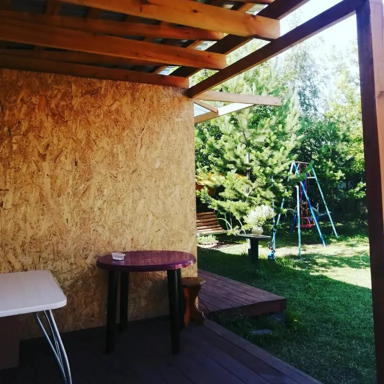 Домик на озере Шира