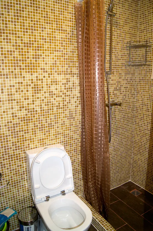 Коттедж 5-комнатный Дом — Луга