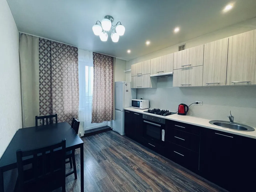 Отличный апартамент рядом с Реадовским парком