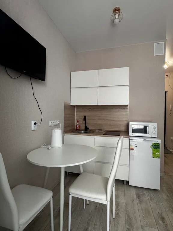 Современная студия в новом доме