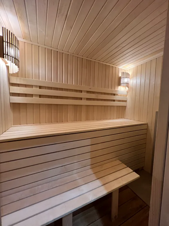 Коттедж Коттедж Барнхаус с камином и сауной на Новой Риге — Телепнево