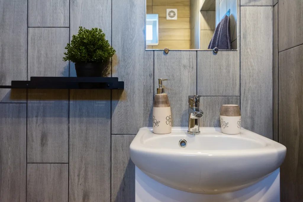 Уютный новый дом в тихом местечке