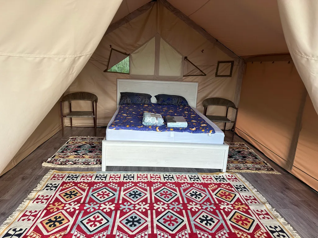 Глэмп -Кунаки