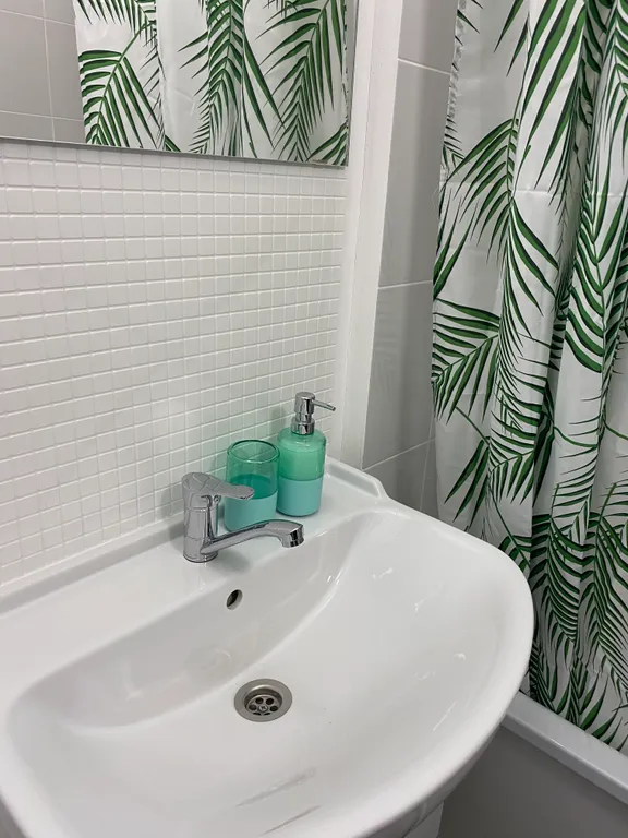 Уютная студия на набережной в центре Академического района