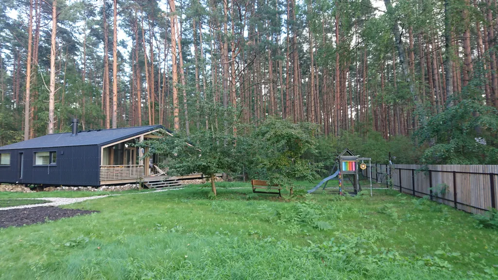 Уютный домик в сосновом бору