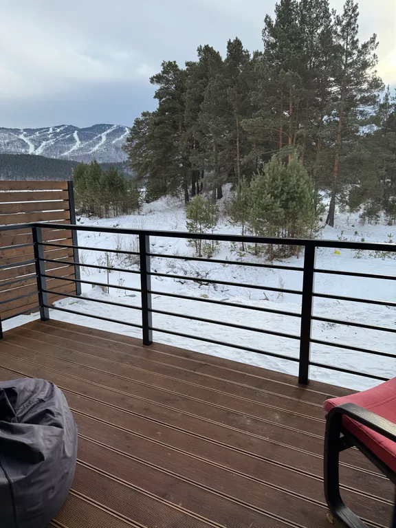 Номер на первом этаже в двухэтажном доме