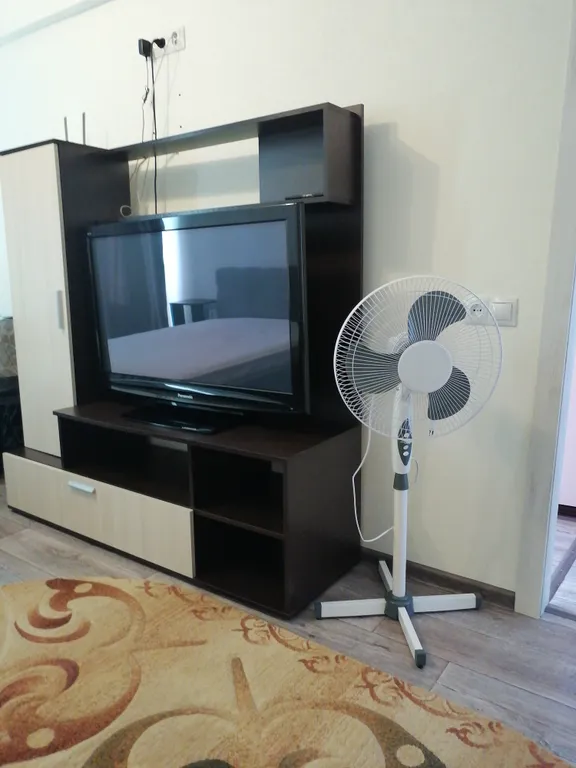 Уютная квартира в центре города — аренда посуточно в Ачинск