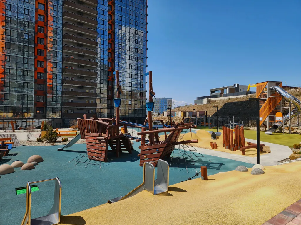 Уютная квартира в новом доме+парковка+удобное расположение