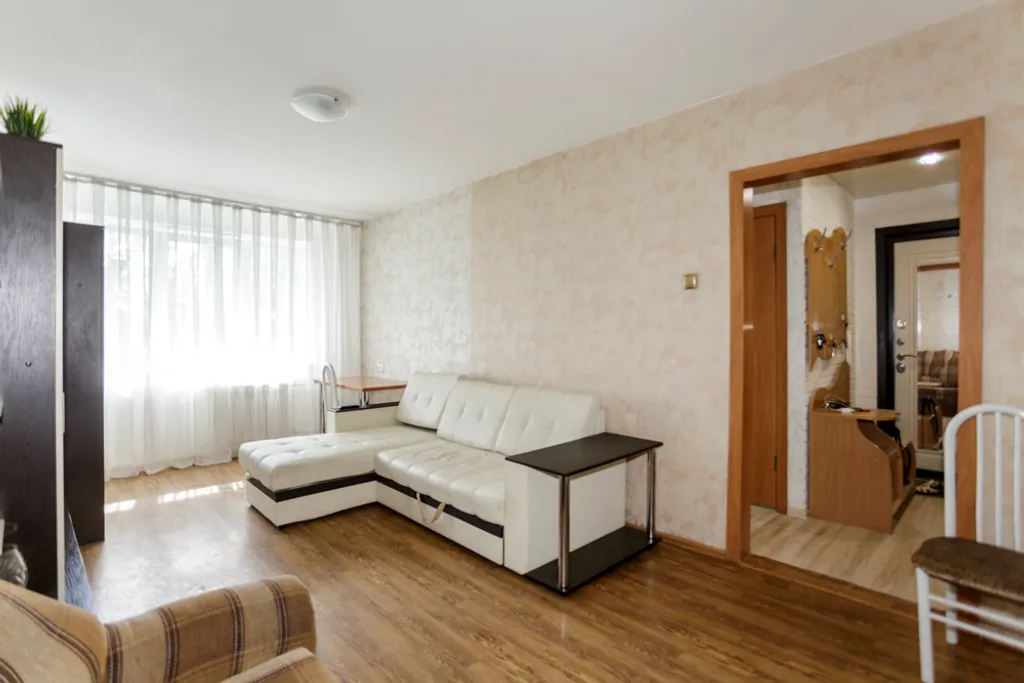 2- комнатная квартира в 3-х минутах езды от вокзала