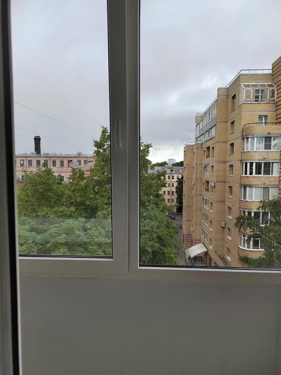 Квартира рядом с центром и метро, бесплатная парковка