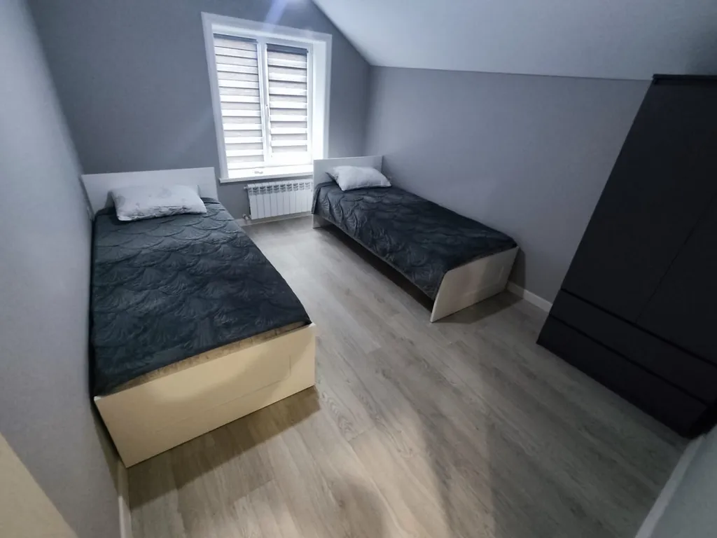 4-комнатный Дом