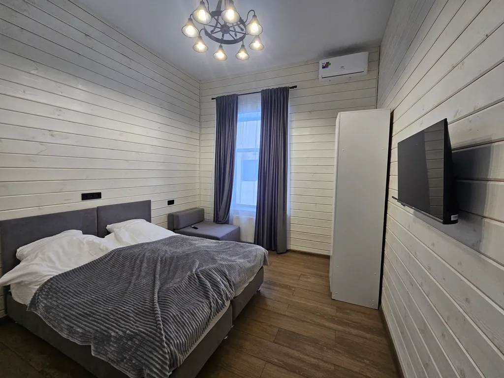 Дом с баней и камином для большой компании