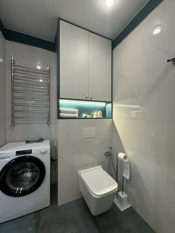 Яркая и современная квартира около Западного пляжа