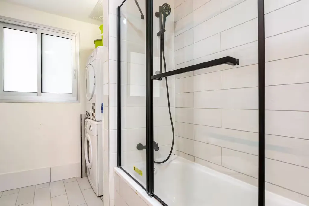 GW002 Gugel Waves Amazing Seaview & Garden Family Apartments