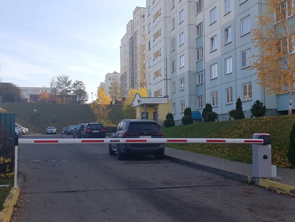 Просторная квартира в центре города с видом на ТЦ Old City