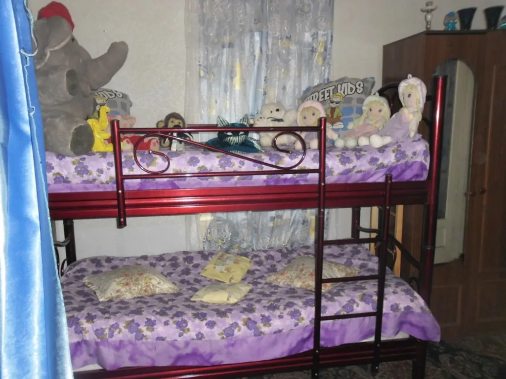 Apartment white bridge