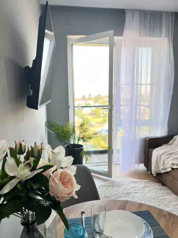 Элегантная евро-двушка на берегу реки Волги