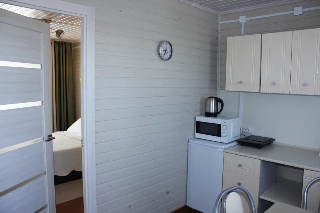 Апартамент двухкомнатный с видом на море первый этаж