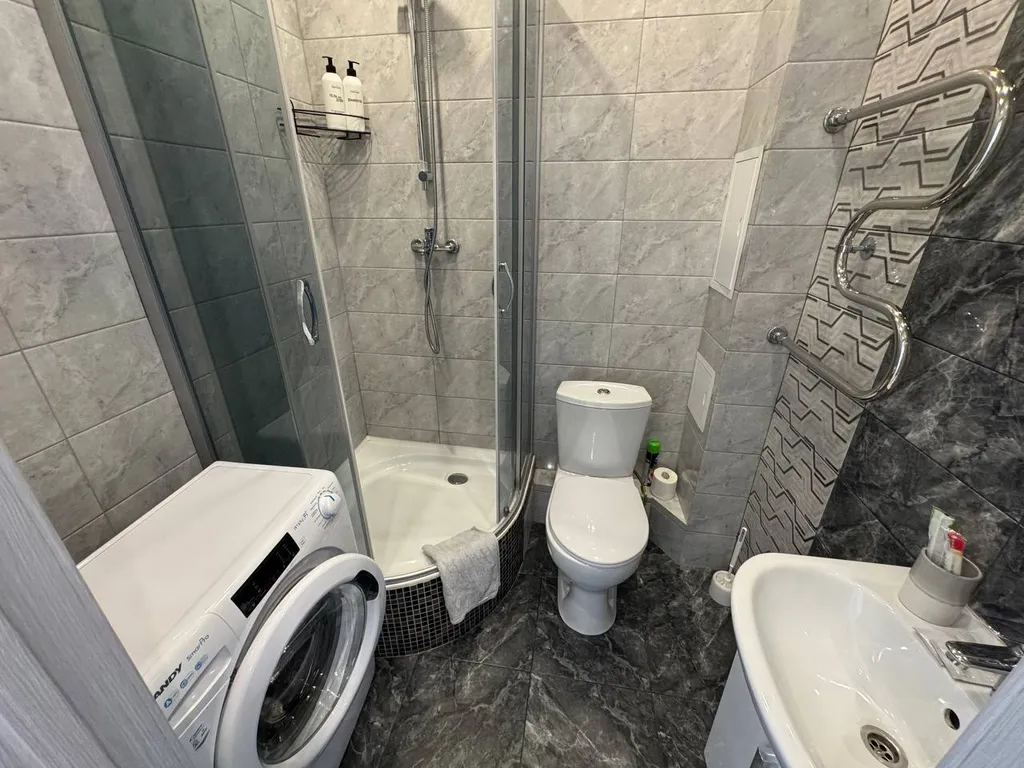 Студия около кадетского корпуса