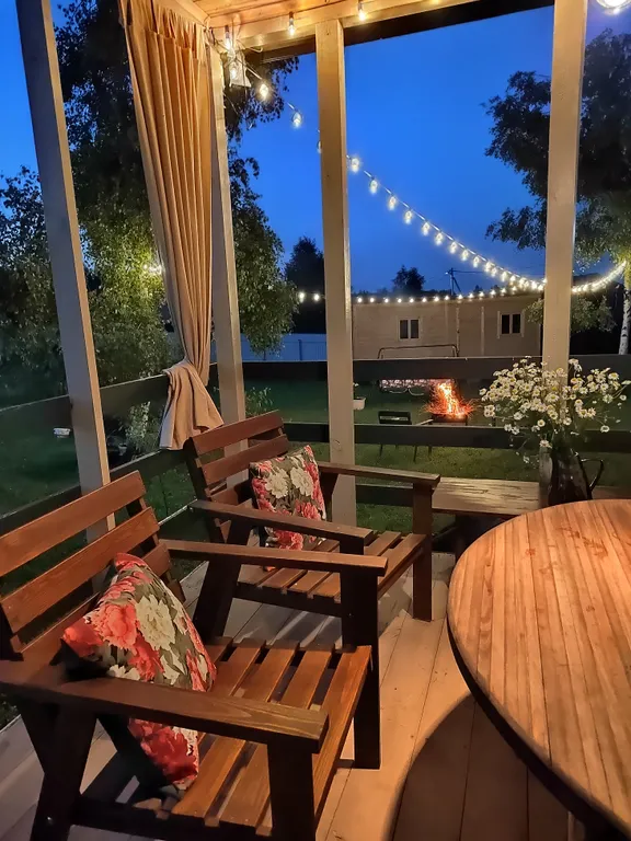 Коттедж Домик с видом на закат — Селинское