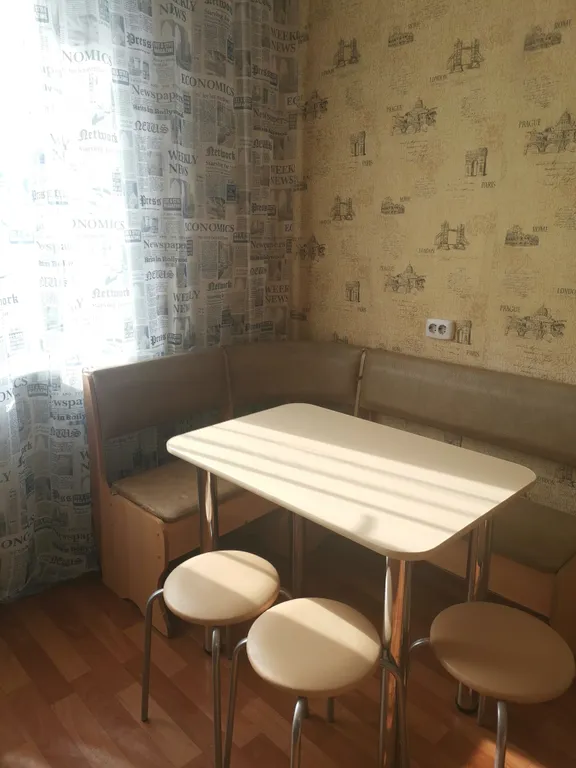 Однокомнатная квартира в самом популярном районе города - Арены Ерофей