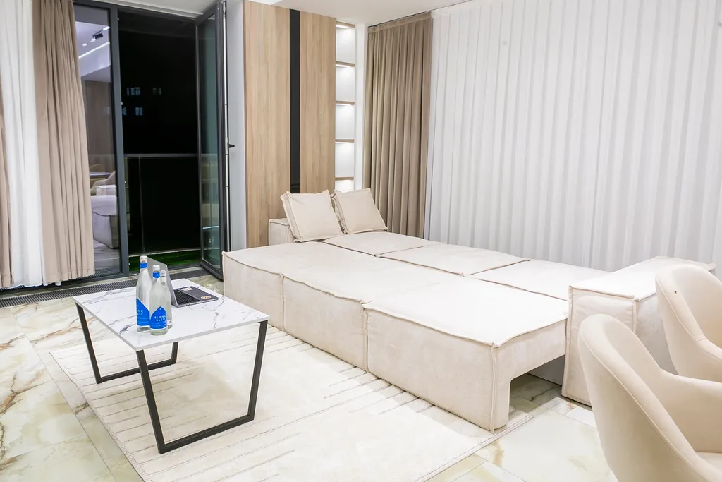 Шикарная и светлая квартира в NRG U Tower