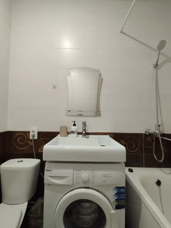 Студия с видом на озеро