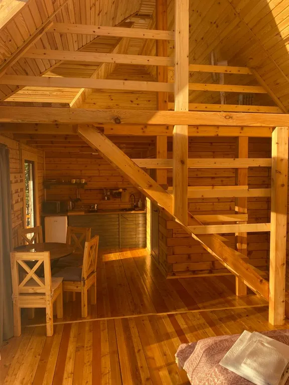 Кедровый коттедж в живописном месте Чемала