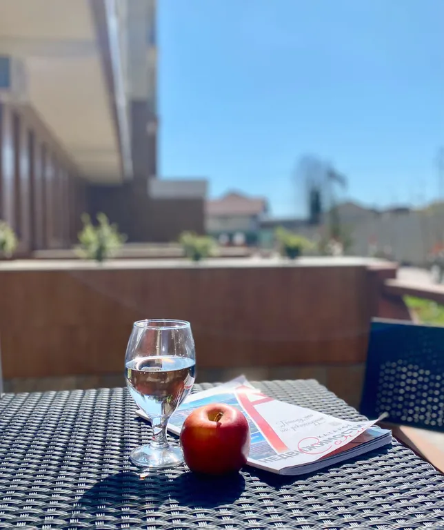 Квартира-студия на море с террасой