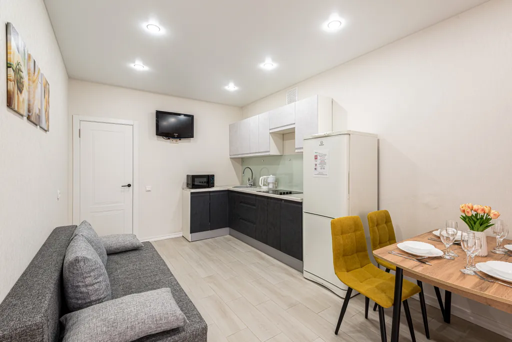 Просторная с гостиничным сервисом в Новом городе, бесконтактно